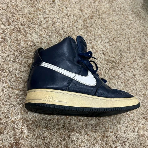 Blue Nike Air Force 1 size 10 - Picture 3 of 15